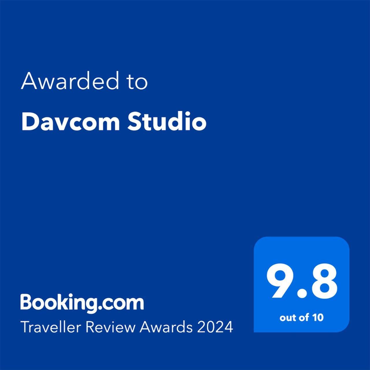 Davcom Apartment *